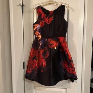 Flower pattern dress
